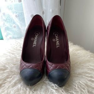 Chanel Quilted Cap Toe Pumps Sz 37